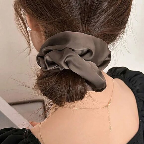 FINAL SETS!!! ($5) Hair Scrunchies - Satin - Picture 5 of 5